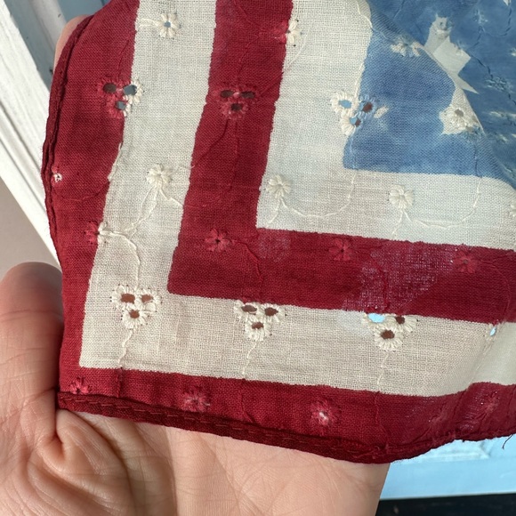 Two Vintage American Flag Scarves - Picture 7 of 14